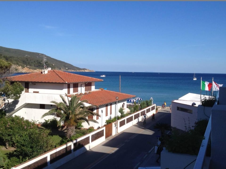 Zimmerausblick seitl. Meersicht Hotel Montecristo