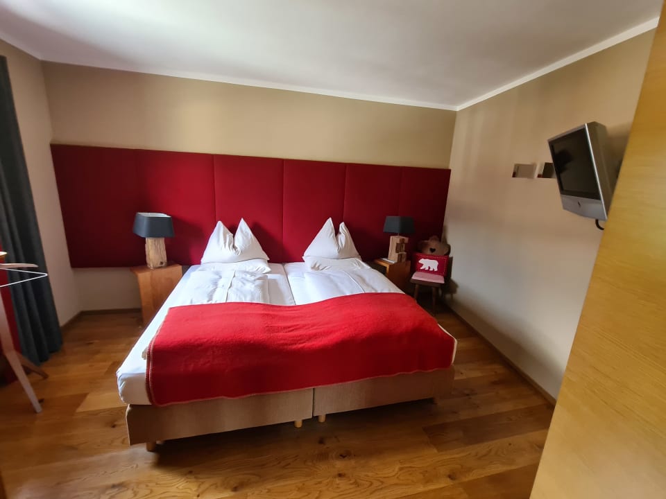 Zimmer Auhof Wirtshaus & Suiten