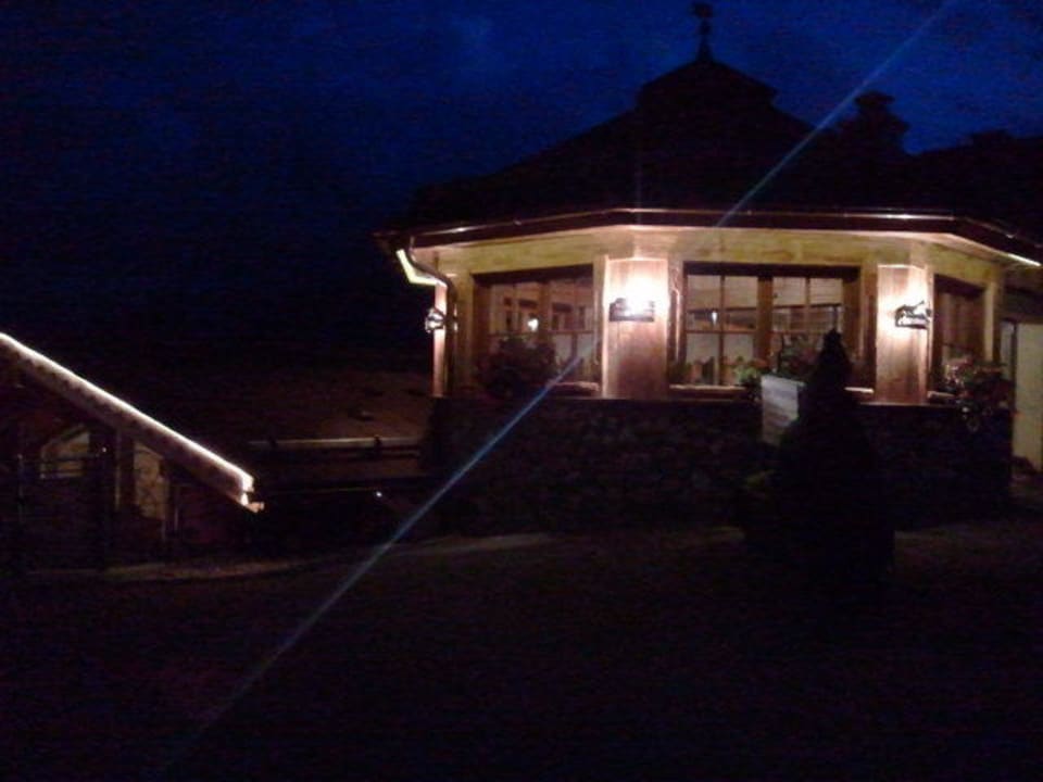 Hotel bei Nacht Berghotel Hauserbauer