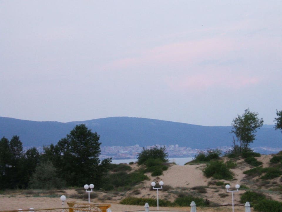 Weg zum Strand Nessebar Beach Hotel