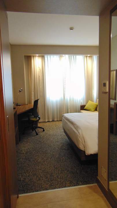 Zimmer Hampton by Hilton Istanbul Kayasehir