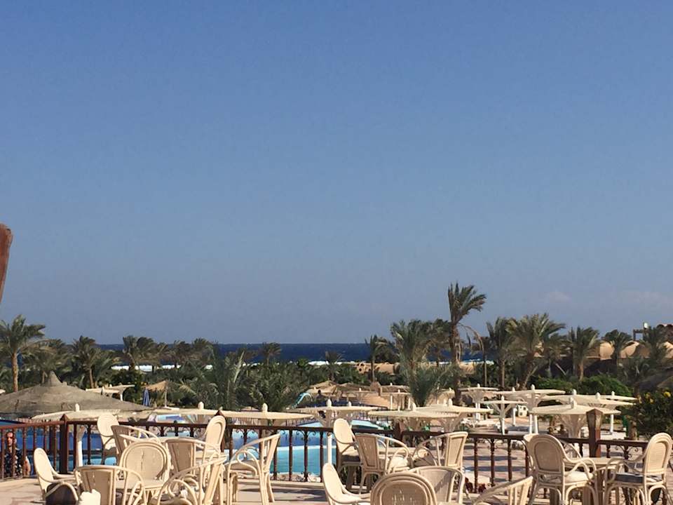 Ausblick Pensée Royal Garden Beach Resort