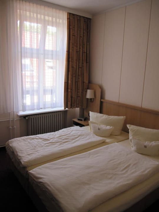 Łóżko  Hotel Benn