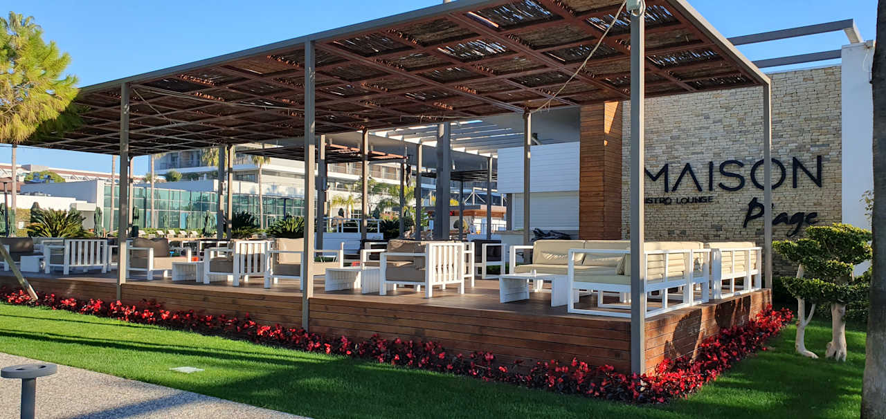 Gastro Acanthus Cennet Barut Collection