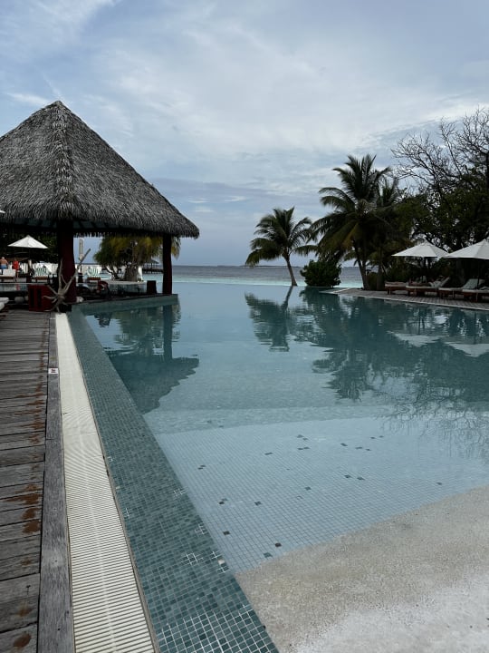 Pool Adaaran Select Meedhupparu Island Resort - Premium All Inclusive