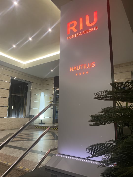 Lobby Hotel Riu Nautilus - Adults only