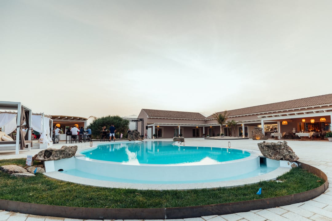 Außenansicht Su Entu Sardinian Country Club