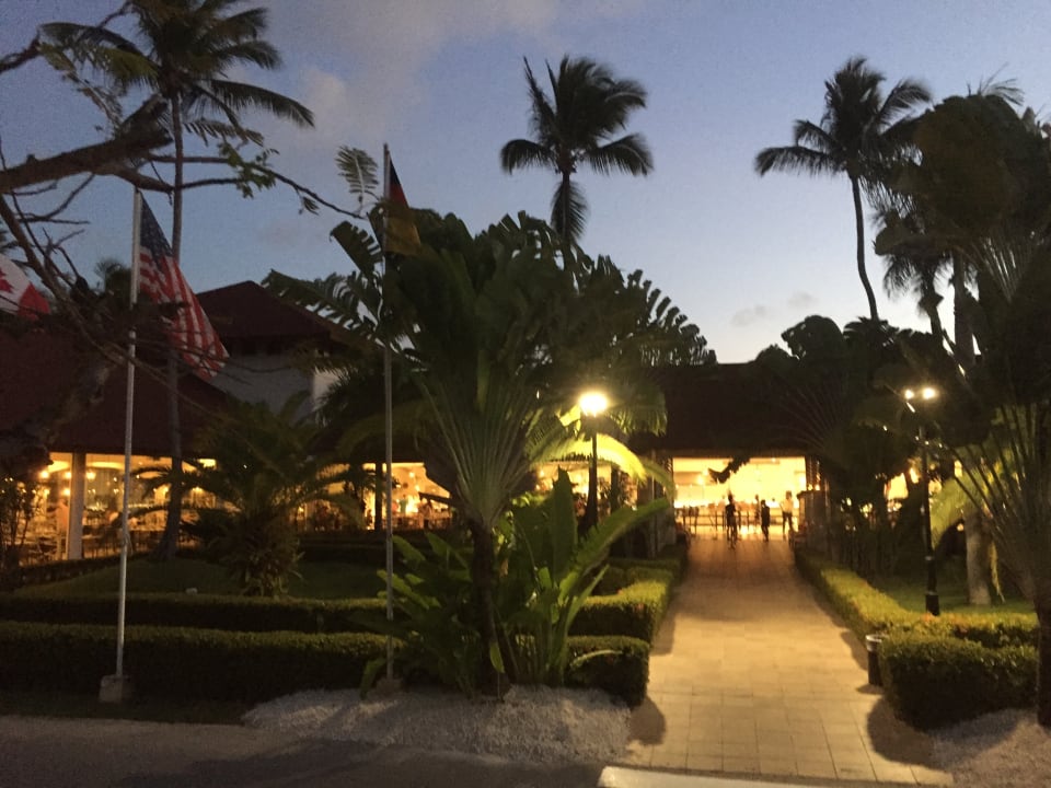 Garten Hotel Grand Palladium Palace Resort, Spa & Casino