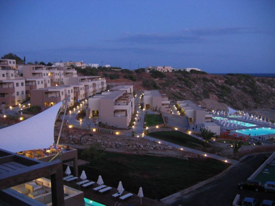 Die Anlage vom Haupthaus gesehen Atlantica Mikri Poli Crete