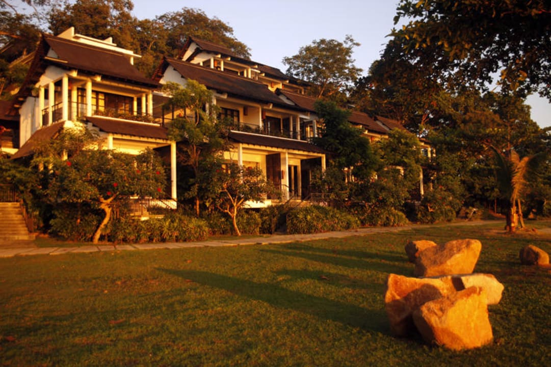 Tirta Wing Sunset View Turi Beach Resort