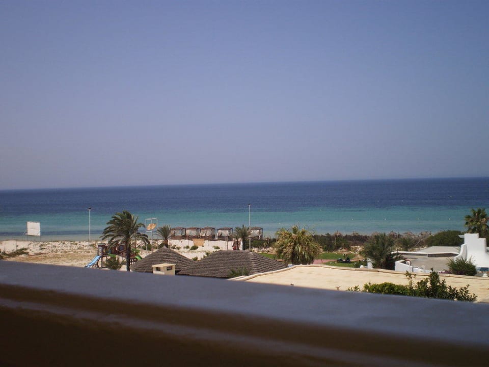 Zu allen Seiten das blaue Meer  Calimera One Resort Jockey