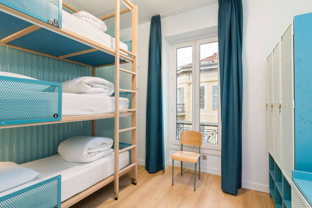 Dormitory 3 people Hotel Ozz by HappyCulture