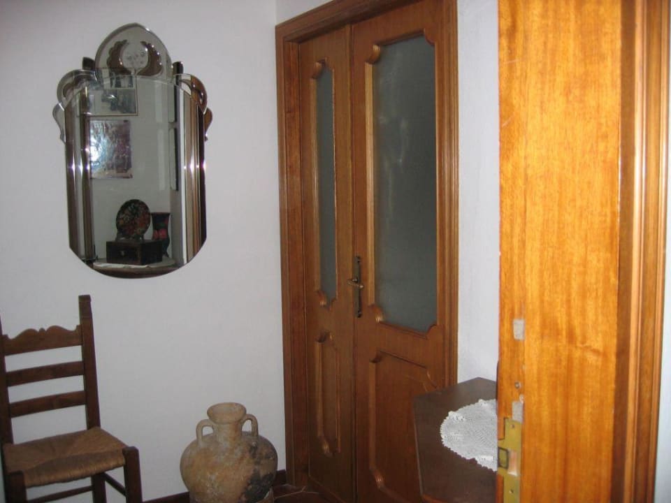 Zimmer 5 Hotel Su Barchile