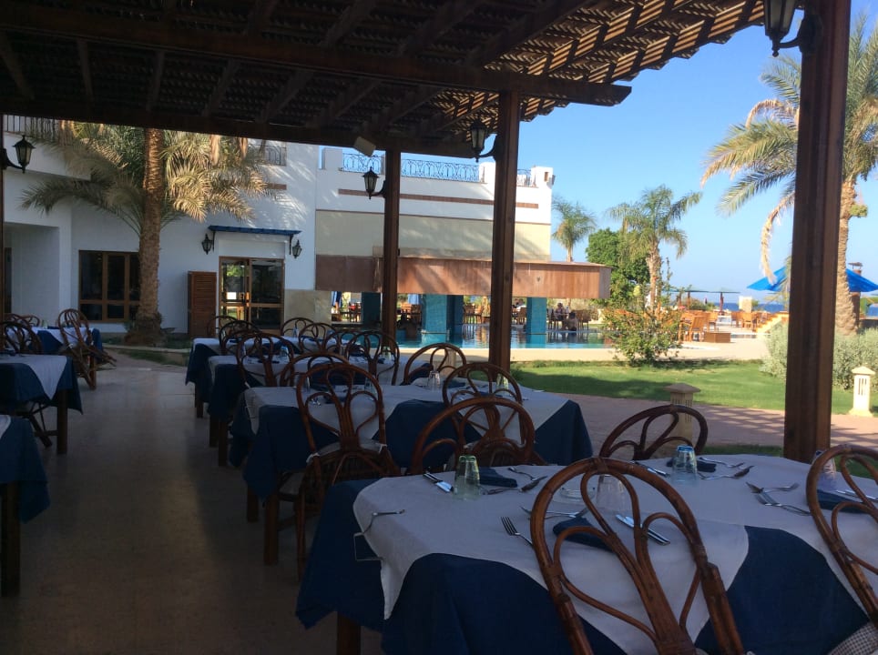 Gastro Lahami Bay Beach Resort