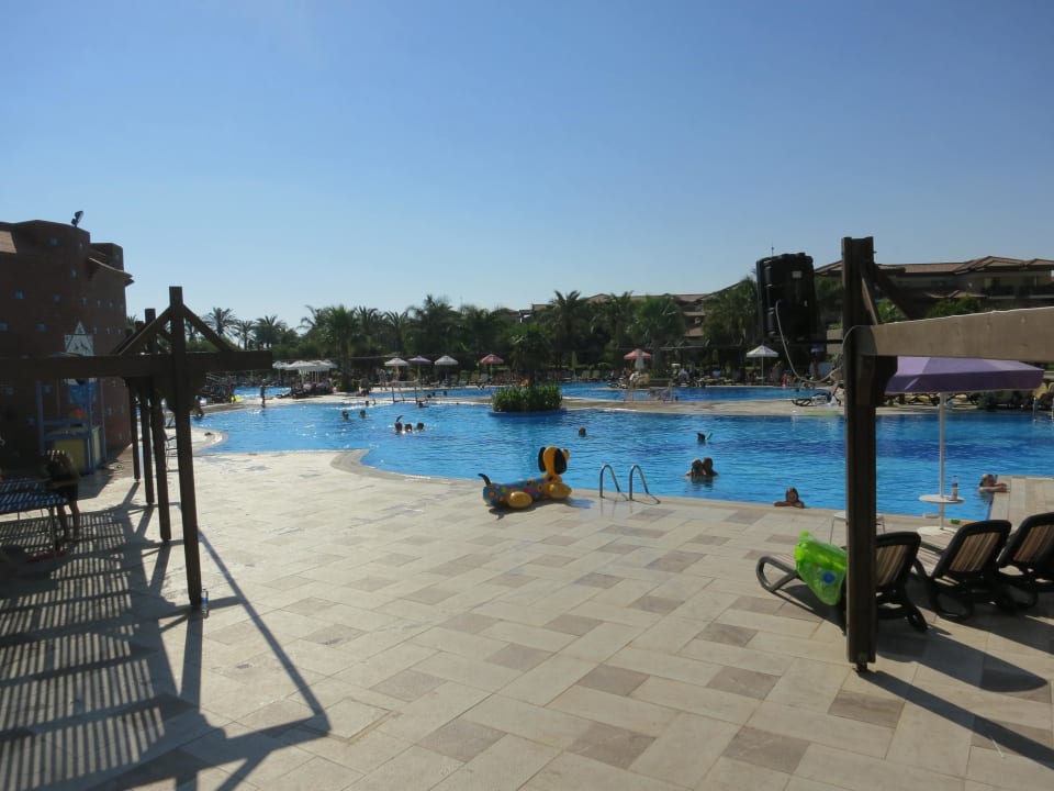 Бассейн Calimera Serra Palace