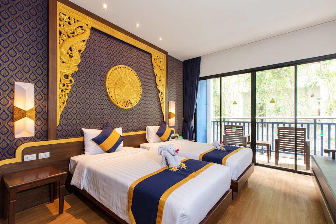 Zimmer Kata Palm Resort & Spa