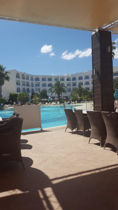 Ausblick von der Poolbar Nozha Beach Resort & Spa