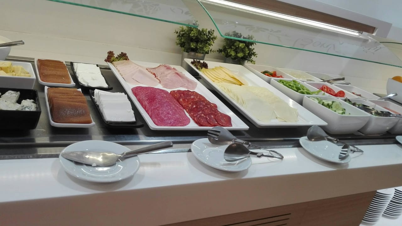 Frühstück Hotel LIVVO Anamar Suites