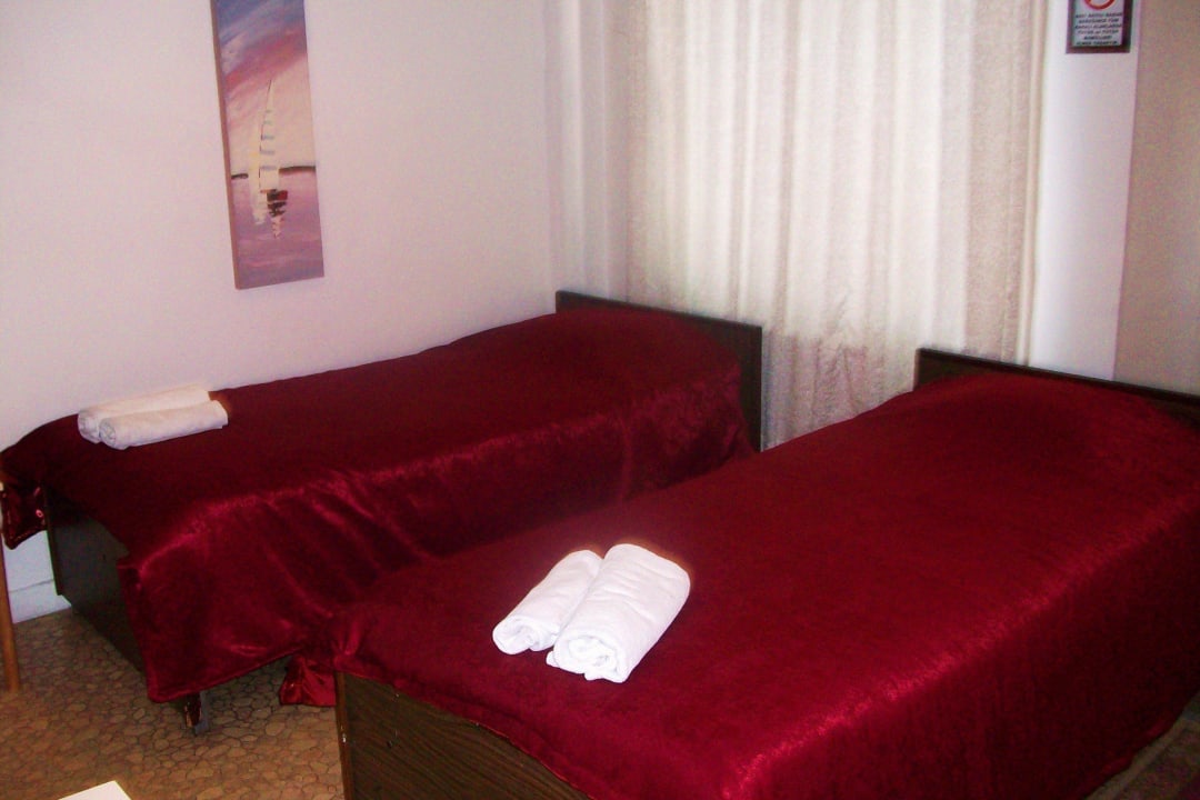Double room Guzel Izmir Hotel