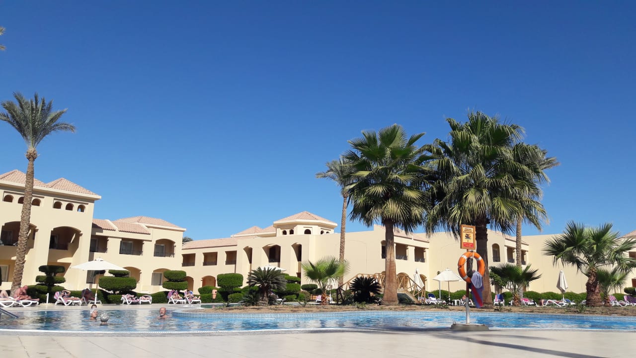 Pool Cleopatra Luxury Resort Makadi Bay