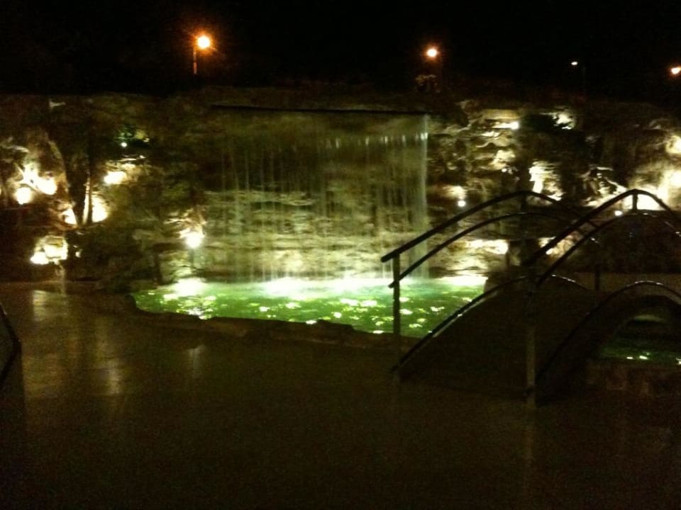 Stimmung bei Nacht Elysium Resort & Spa Hotel