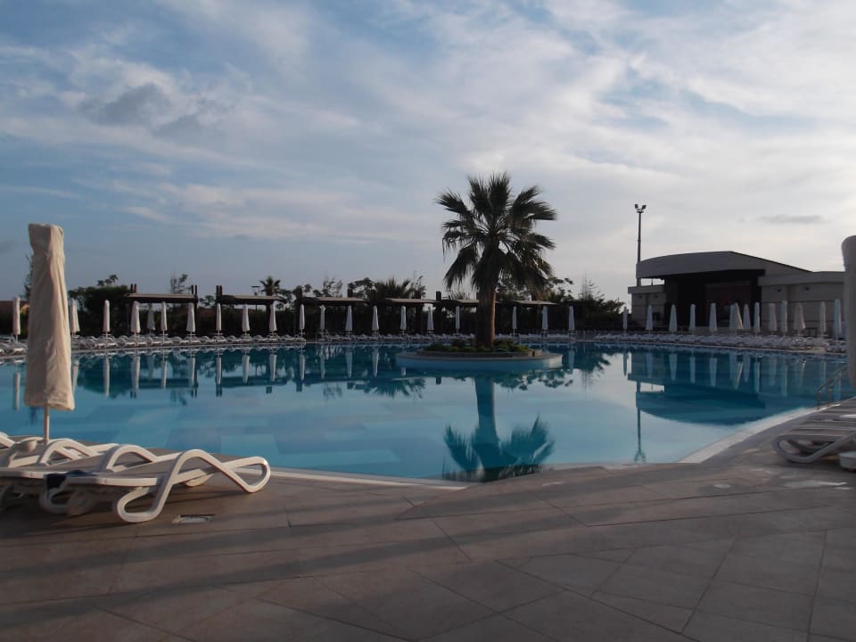 Pool Seamelia Beach Resort