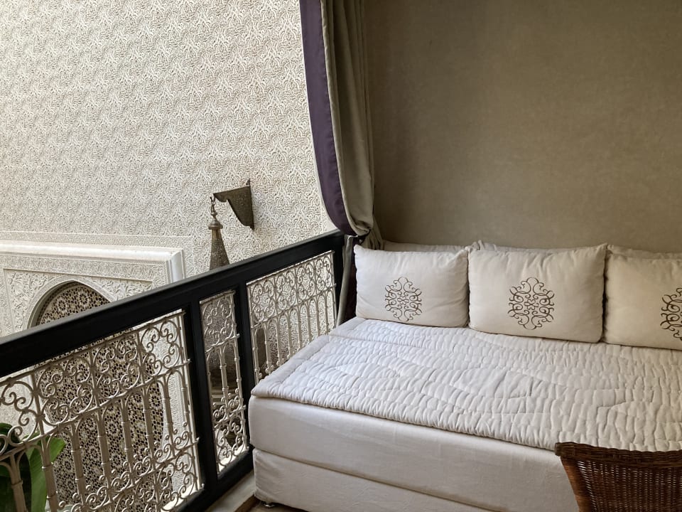 Zimmer Riad Kheirredine