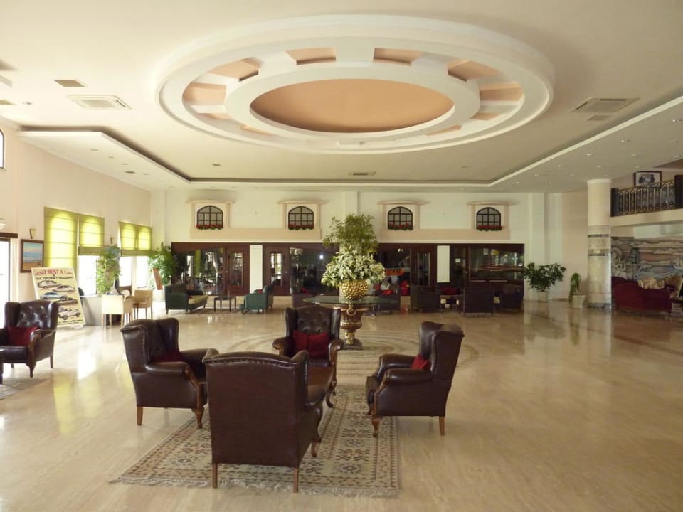 Hotelhalle Selectum Family Comfort Side