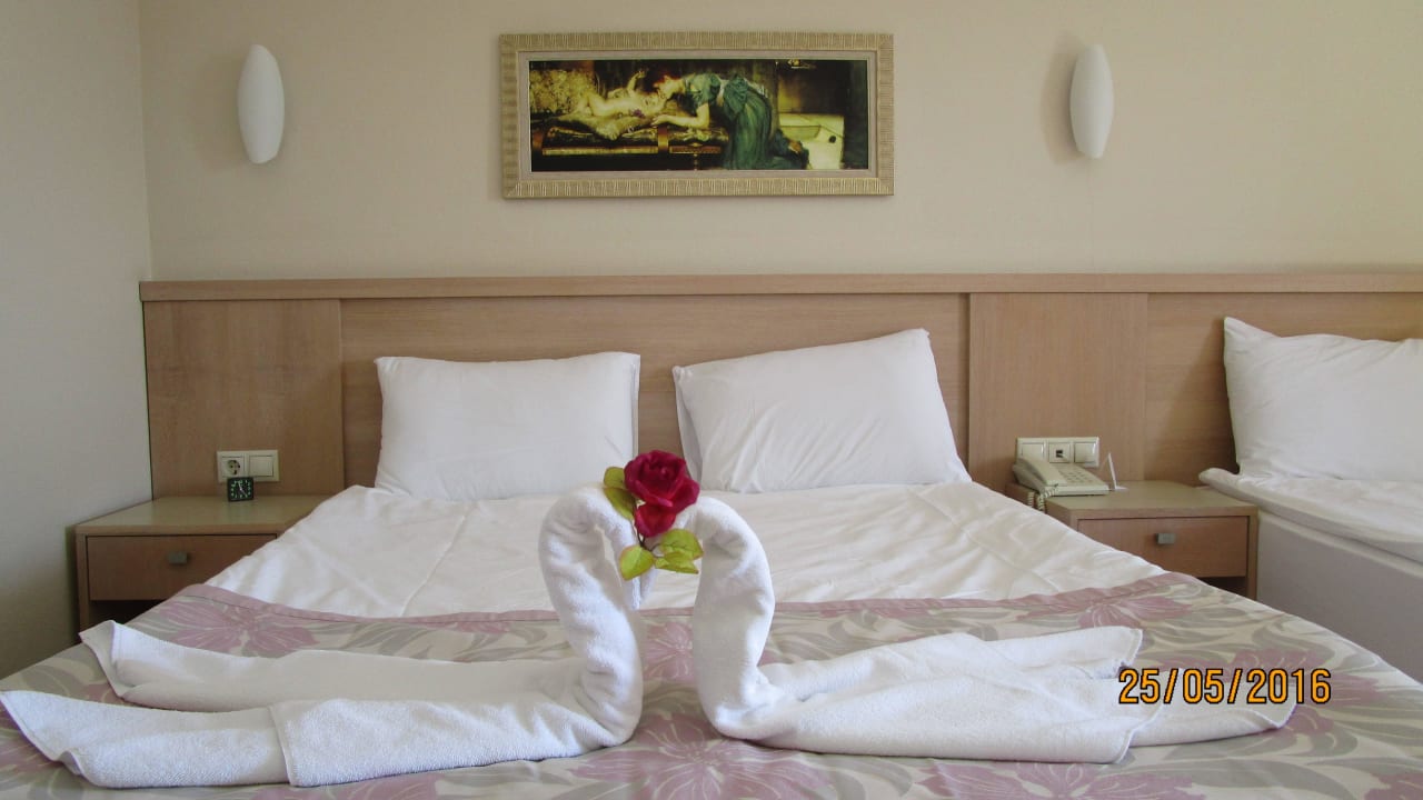 Skulptur auf dem Bett Can Garden Resort