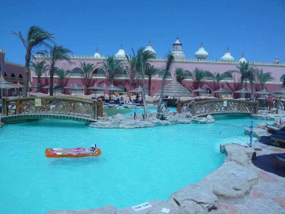 der Hauptpool Pickalbatros Alf Leila Wa Leila Resort - Neverland Hurghada