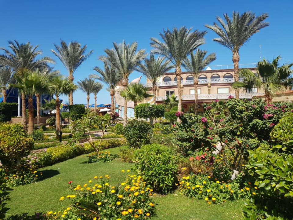 Garten Le Jardin Aqua Park Resort