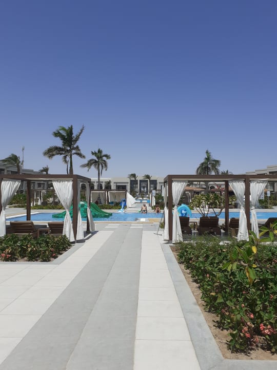 Außenansicht Steigenberger Resort Ras Soma