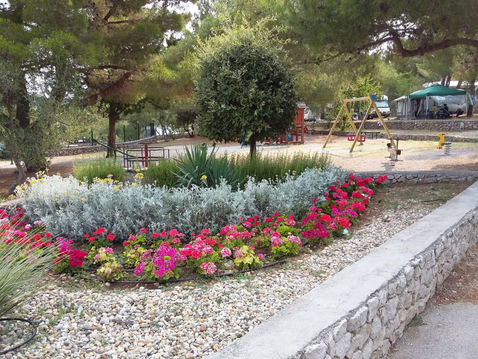 Kinderspielplatz Mobile Homes Jezera