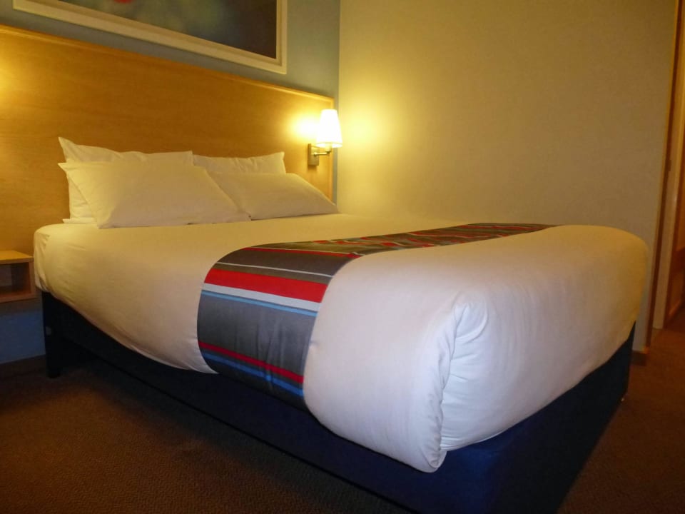 Zimmer Travelodge Hotel Feltham
