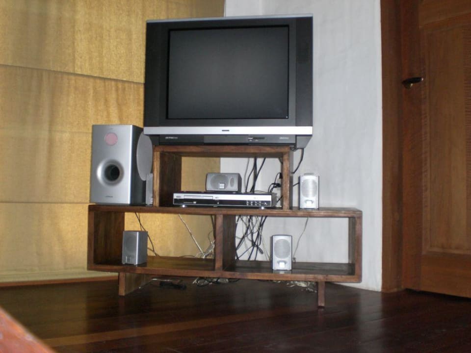 TV & Sound Hideaway Beach Resort & Spa