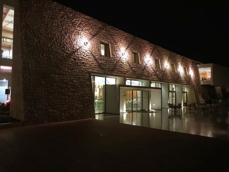 Lobby Blue Lagoon Village