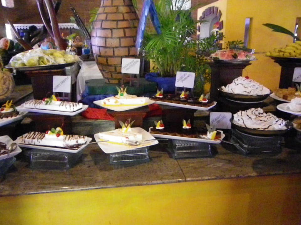 Das Nachspreisenbüffet - lecker Hotel Club Bentota