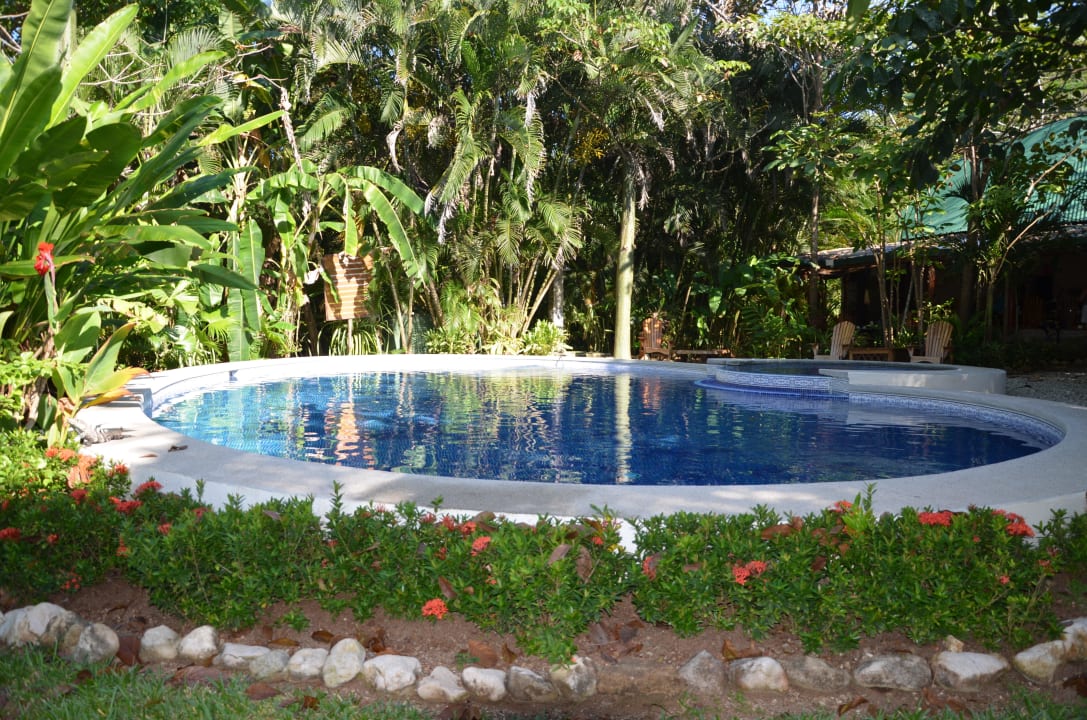 Pool, der von allen Gästen genutzt werden kann Hotel Tropico Latino