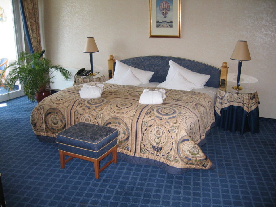 Bett PLAZA Premium Schwerin