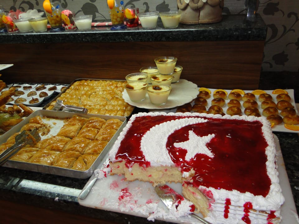 Slodkosci Tusan Beach Resort