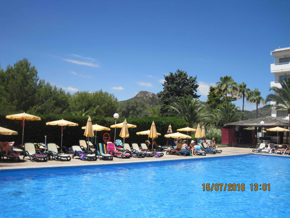 Berg im Hintergrund Millor Sol