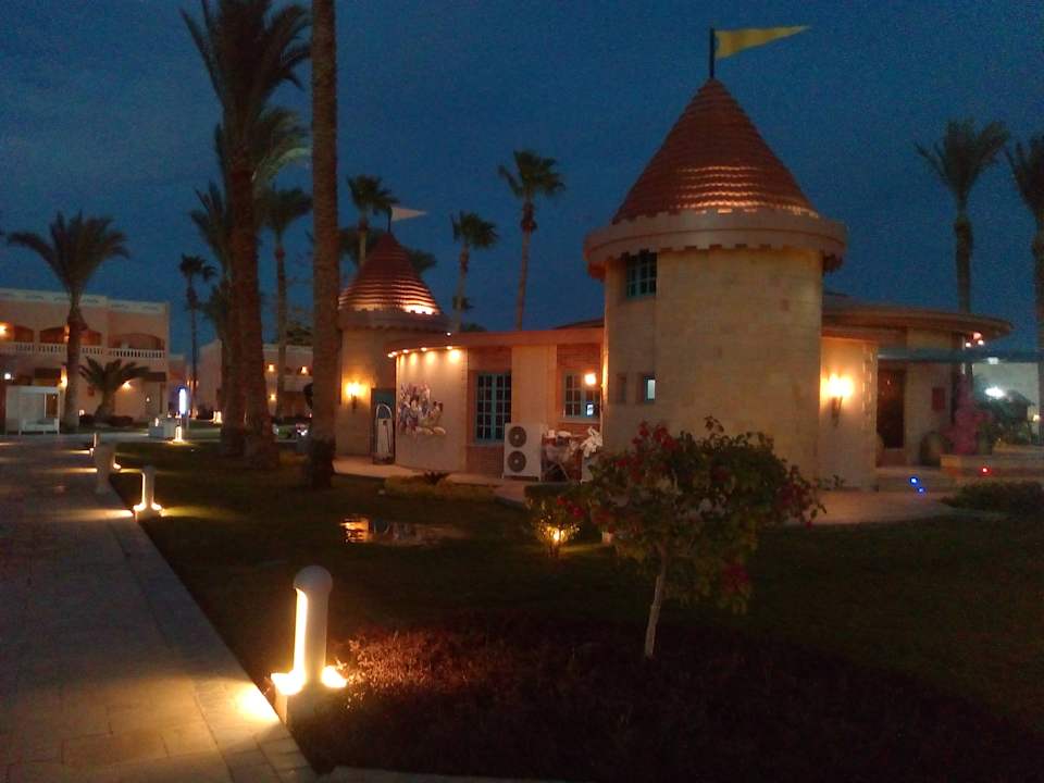 Gartenanlage Beach Albatros Resort