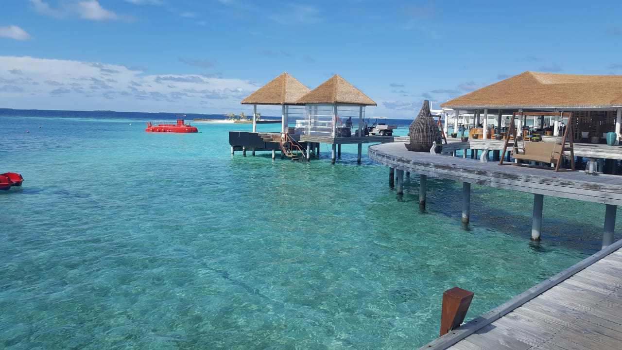 Strand Machchafushi Island Resort & Spa Maldives, The Centara Collection