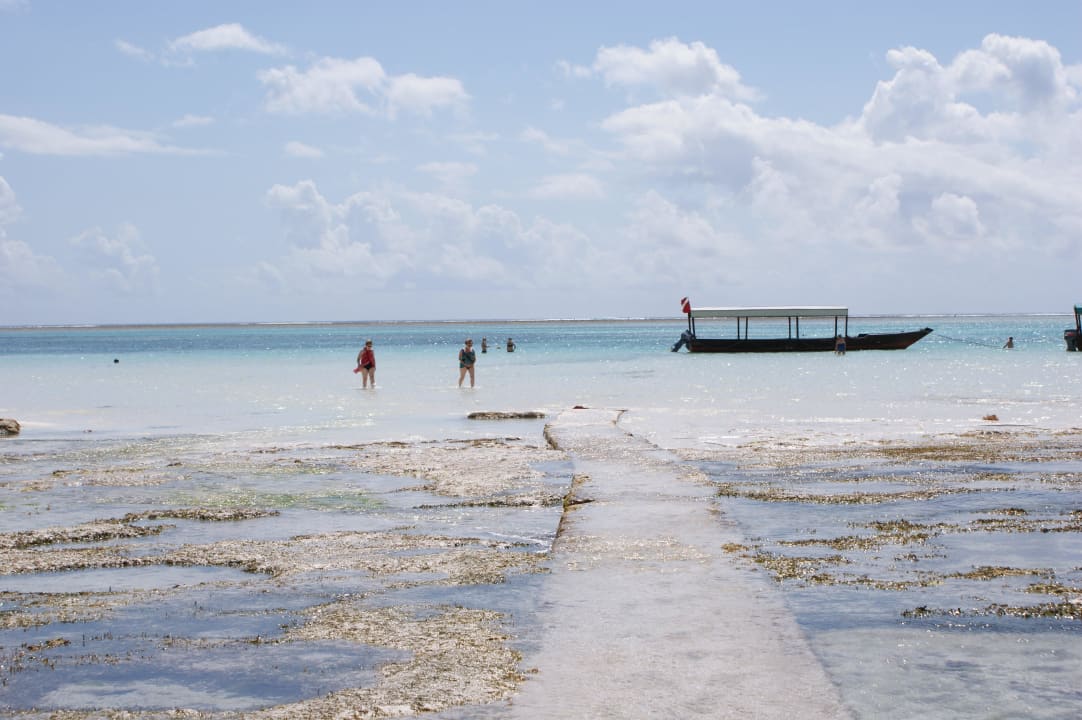 Ebbe Karafuu Beach Resort & Spa