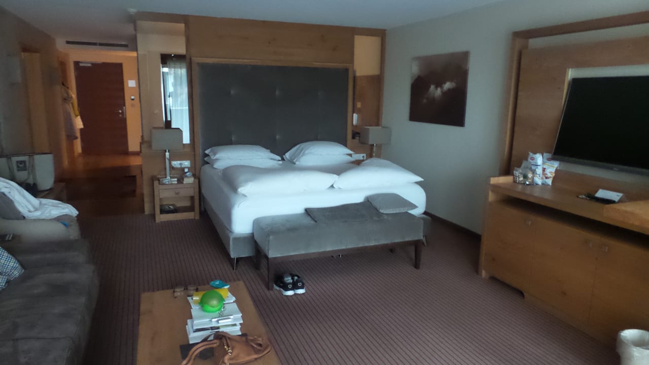 Zimmer Quellenhof Luxury Resort Passeier