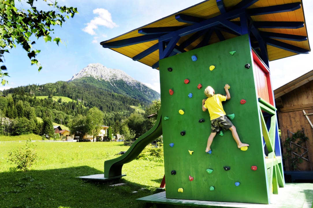 Kletterturm Frühstückspension Anja