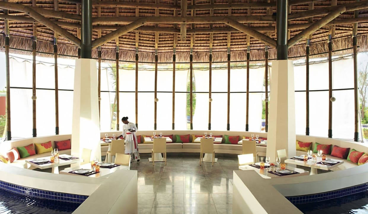 Flamboyant Restaurant SO/ Mauritius Hotel