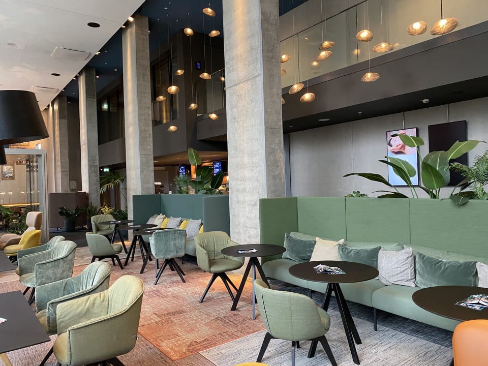 Lobby b'mine Hotel Frankfurt Airport