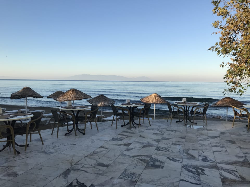 Gastro Dogan Paradise Beach