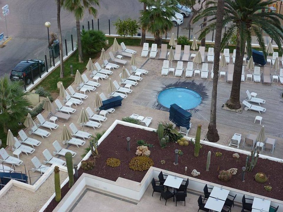 Sehr enge Liegemöglichkeit CM Playa del Moro